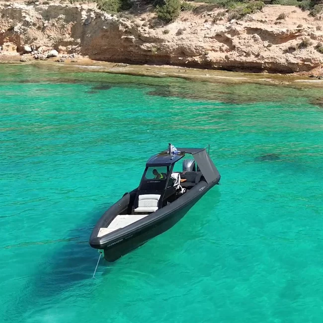 Rivage Cruises Aquaholic Boat