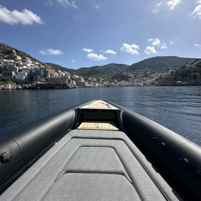 Hydra Island Port