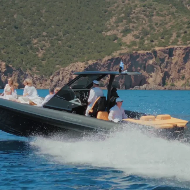 Rivage Cruises Bumblebee Boat Waves