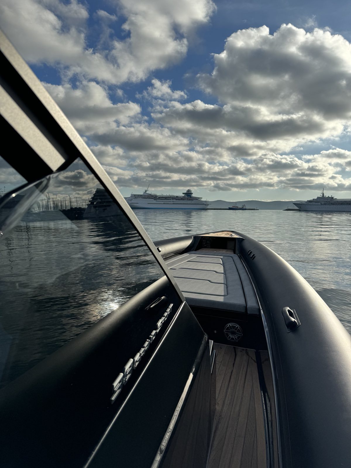 RIVAGE CRUISES — YACHT TENDER CHARTER 1 Technohull RIB alongside a superyacht — Rivage Cruises yacht tender charter